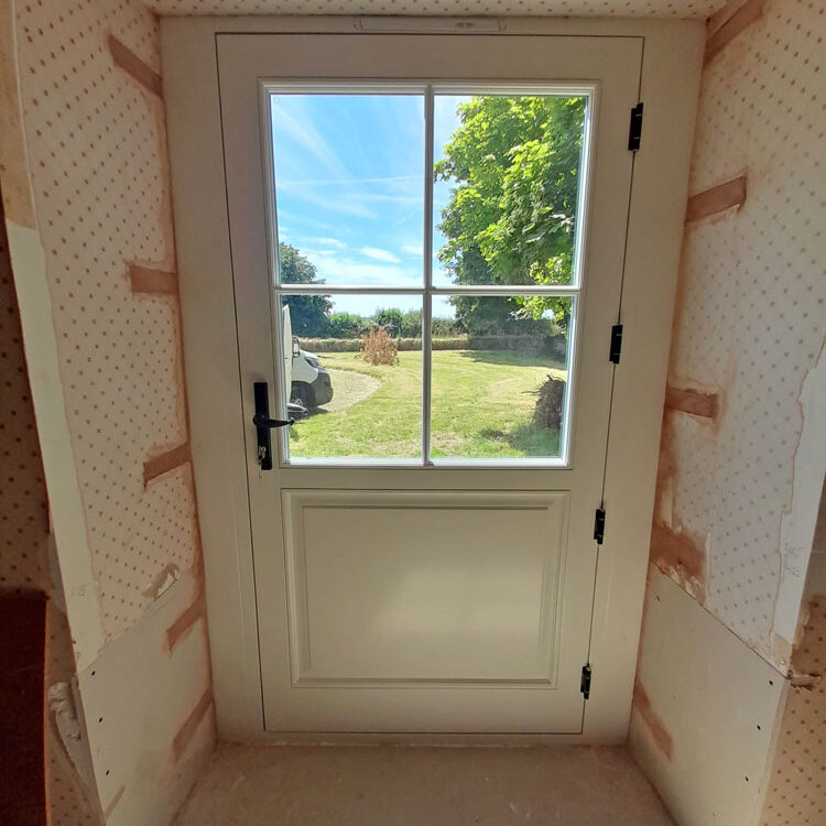 Sash Windows and Doors Newbottle Brackley. Woodcraft Windows