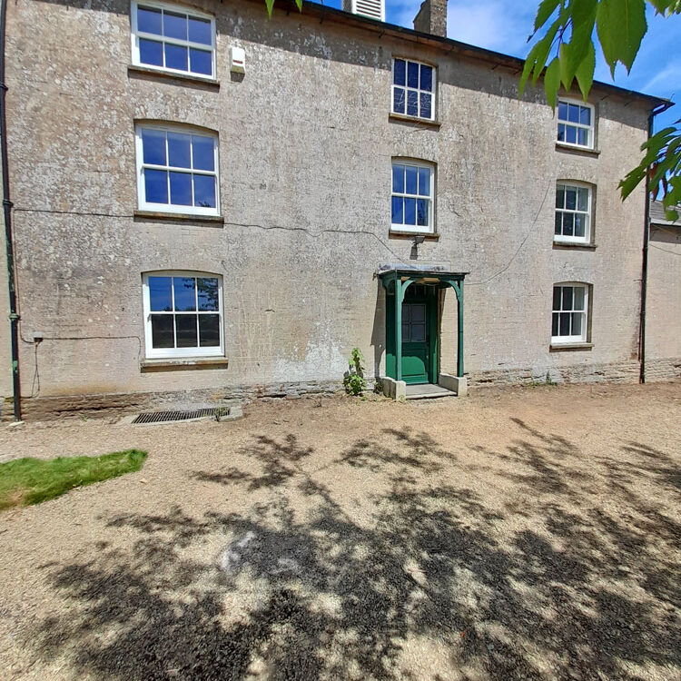 Sash Windows and Doors Newbottle Brackley. Woodcraft Windows