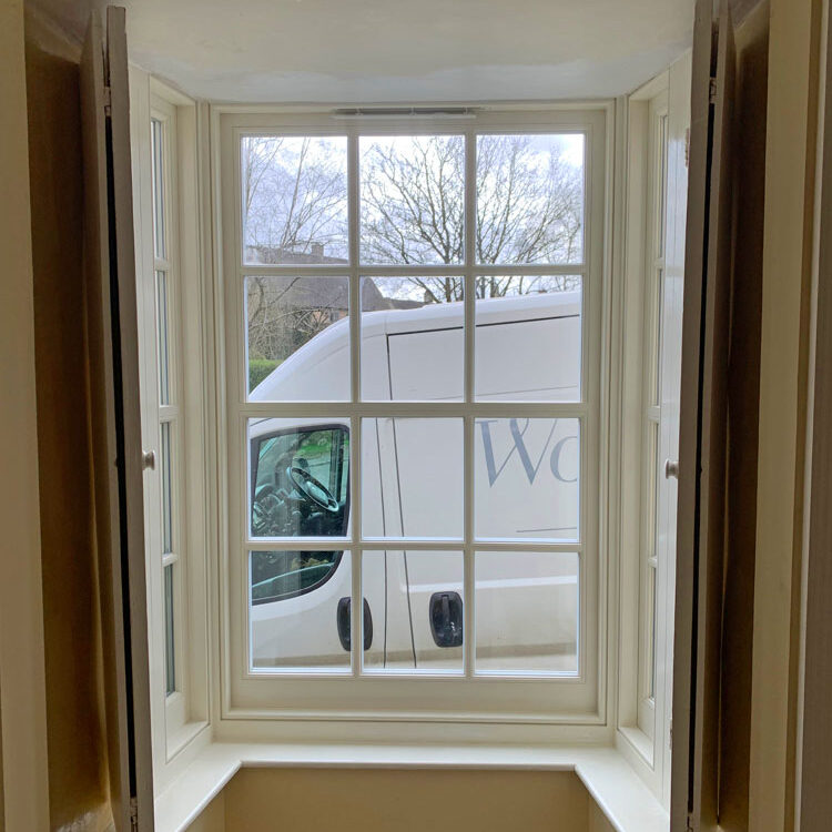 Timber Sash Windows, Stow-on-the-Wold. Woodcraft Windows.