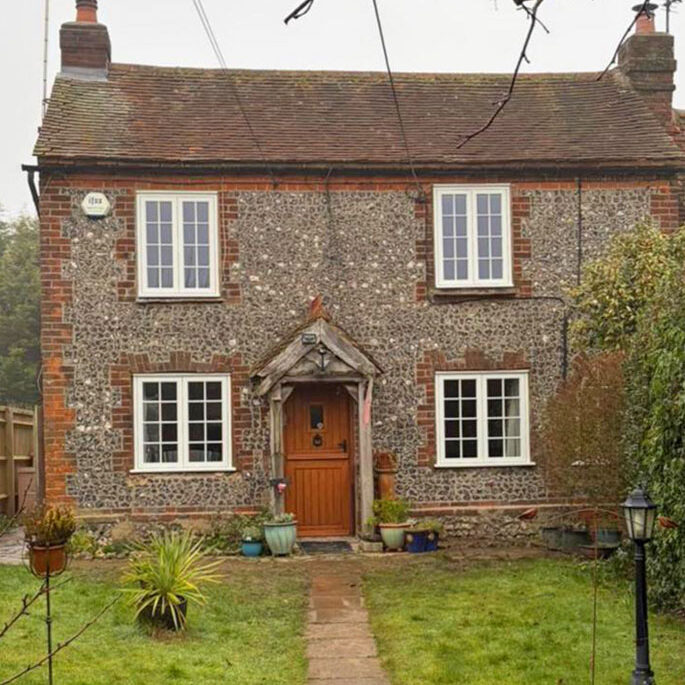 Traditional Cottage Windows and Door Replacement, Buckinghamshire. Woodcraft Windows
