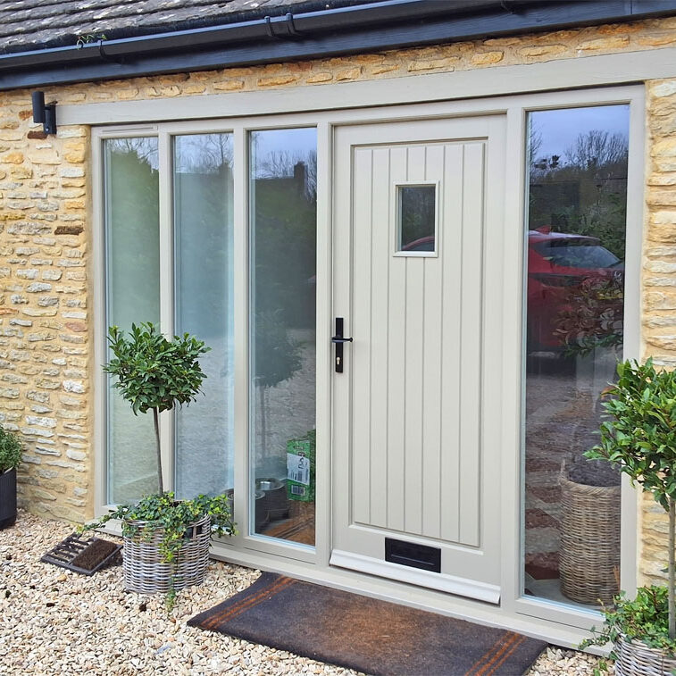 Timber Front Door with Sidelights and Stable Door with Flag Window, Bicester. Woodcraft Windows